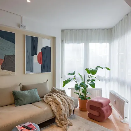 Valemi New Premium & Huge, 2bathroom, Supercentral, Freeparking, Up To 8-16 Guests 公寓 *