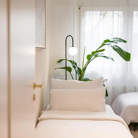 公寓 Valemi New Premium & Huge, 2bathroom, Supercentral, Freeparking, Up To 8-16 Guests