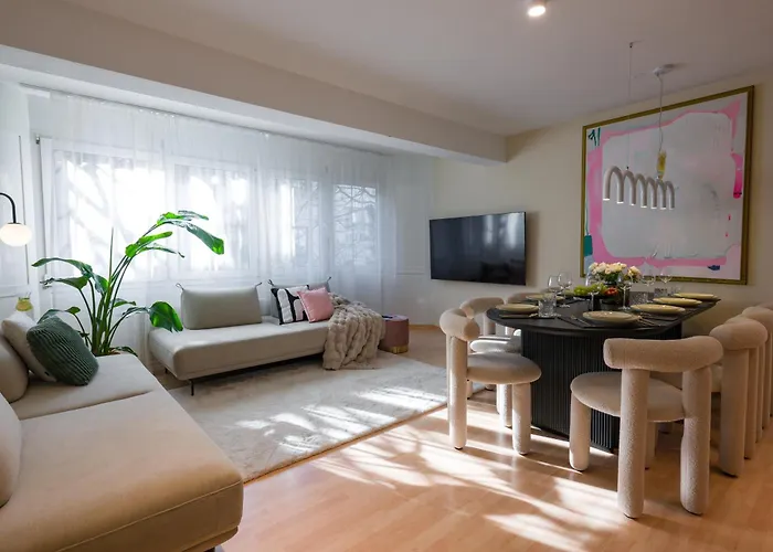 Appartement Valemi New Premium & Huge, 2bathroom, Supercentral, Freeparking, Up To 8-16 Guests *