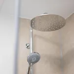 Valemi New Premium & Huge, 2bathroom, Supercentral, Freeparking, Up To 8-16 Guests