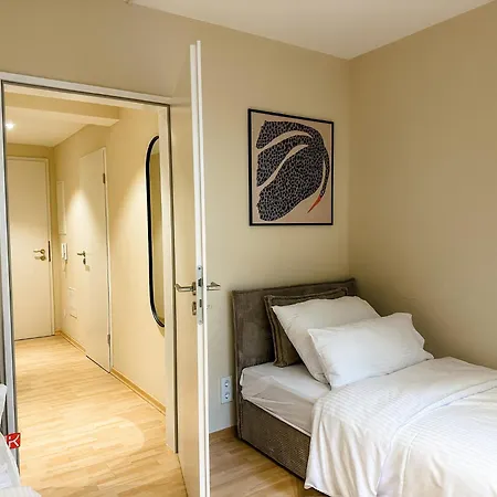 Valemi New Premium & Huge, 2bathroom, Supercentral, Freeparking, Up To 8-16 Guests شقة *