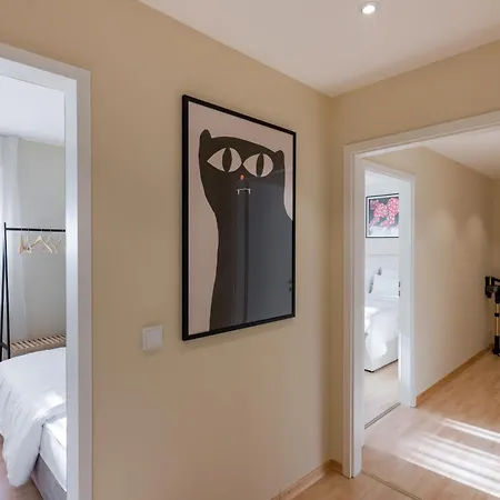 Appartement Valemi New Premium & Huge, 2bathroom, Supercentral, Freeparking, Up To 8-16 Guests
