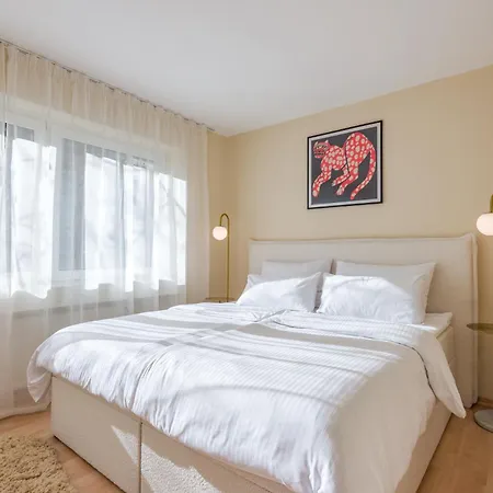 Valemi New Premium & Huge, 2bathroom, Supercentral, Freeparking, Up To 8-16 Guests Mnichov