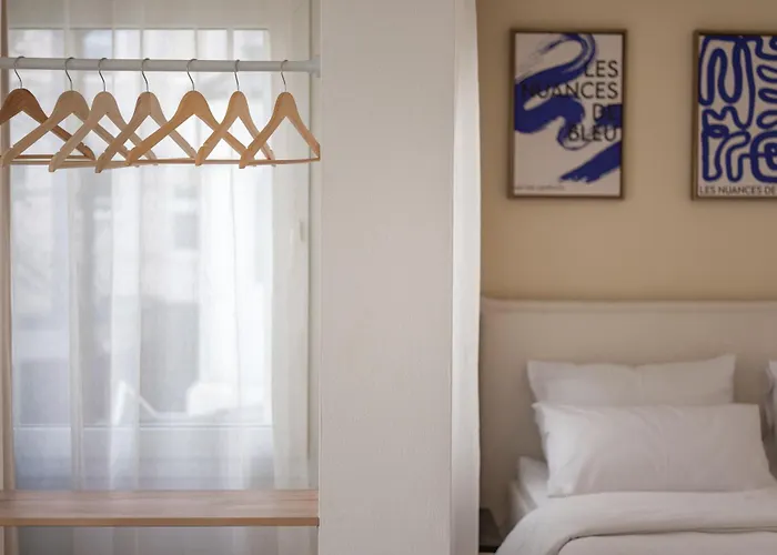 Valemi New Premium & Huge, 2bathroom, Supercentral, Freeparking, Up To 8-16 Guests