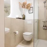 Apartmán Valemi New Premium & Huge, 2bathroom, Supercentral, Freeparking, Up To 8-16 Guests