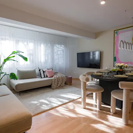 アパート Valemi New Premium & Huge, 2bathroom, Supercentral, Freeparking, Up To 8-16 Guests *