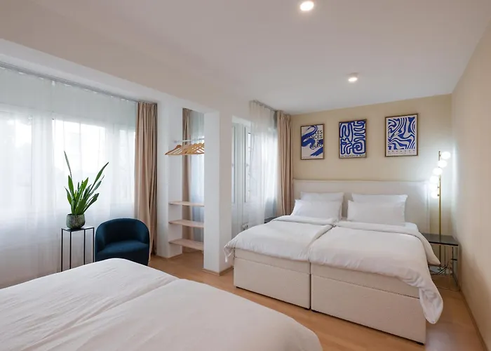 Valemi New Premium & Huge, 2bathroom, Supercentral, Freeparking, Up To 8-16 Guests アパート