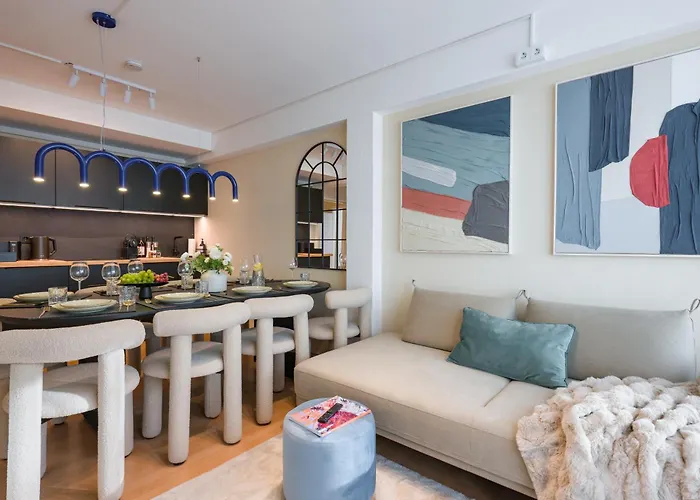 Valemi New Premium & Huge, 2bathroom, Supercentral, Freeparking, Up To 8-16 Guests דירה